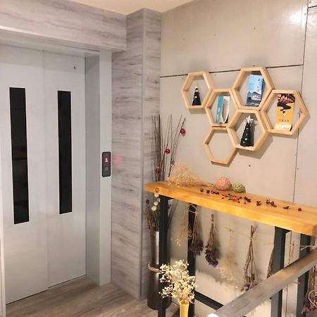 Yy Elleys Home Цзяосі Екстер'єр фото