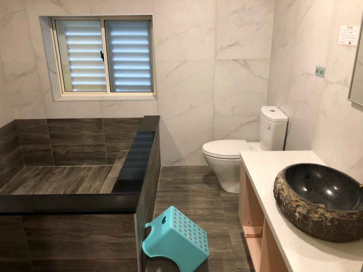 Yy Elleys Home Цзяосі Екстер'єр фото